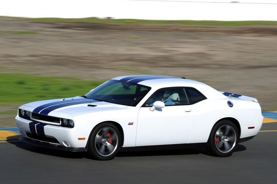  Dodge Challenger SRT8 392 2011 года  (фото 59 из 115)